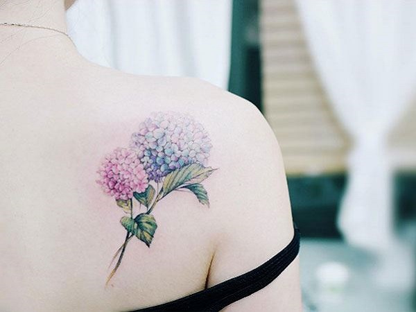 Xăm hình có thể tham gia đơn hàng xây dựng. Photo on Xklđ